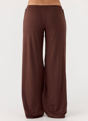 Hard To Tame Stretch Sweatpants - Chocolate