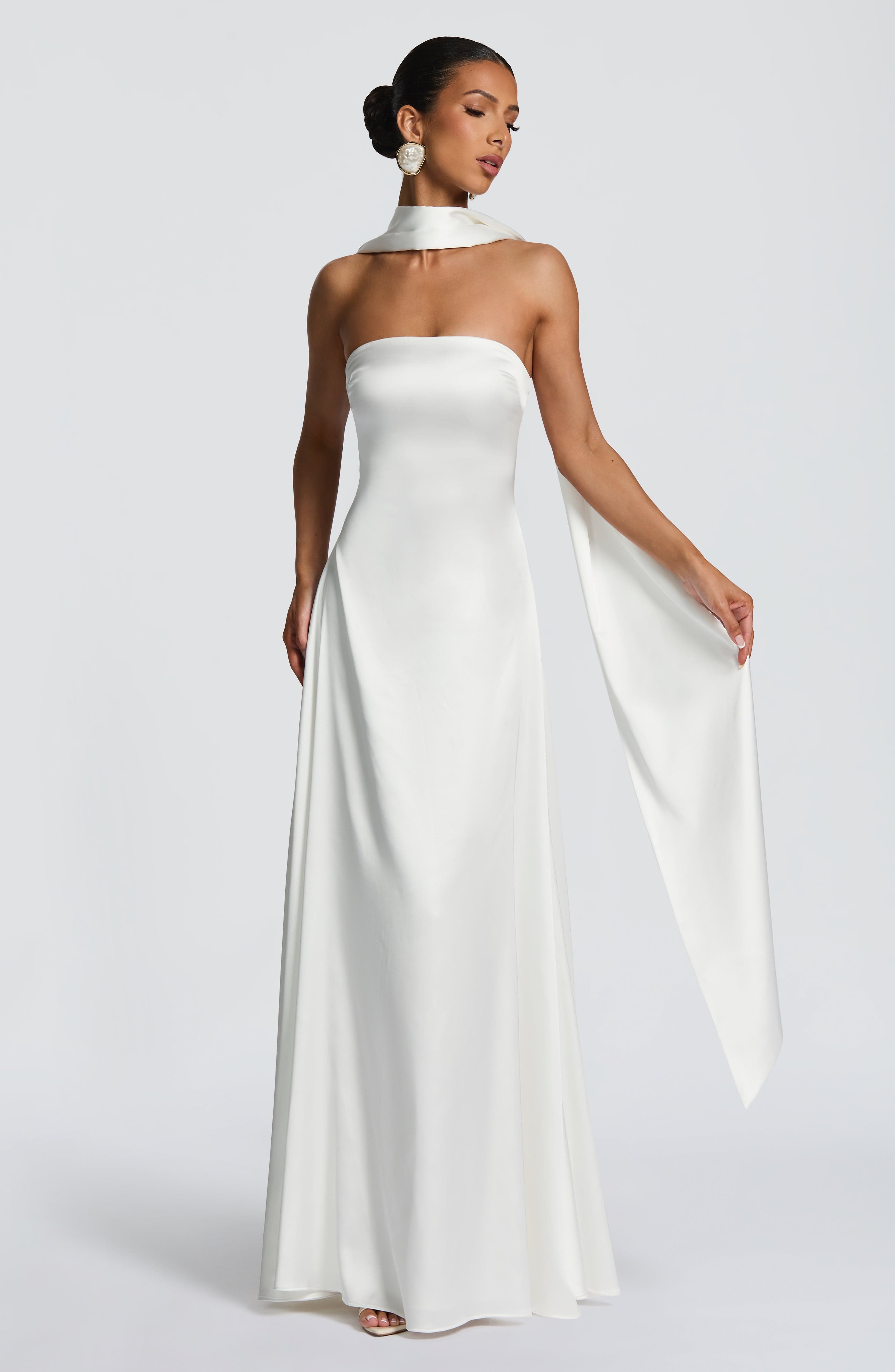 Morven Maxi Dress - Ivory Dress Babyboo Fashion Premium Exclusive Design